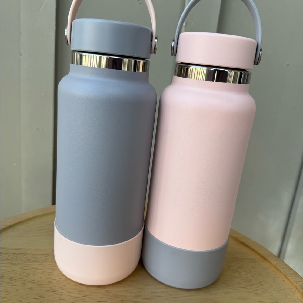 Rare Hydro Flask Duo – Shell/Flint & Flint/Shell Colorway 💗🩶 - Picture 2 of 12